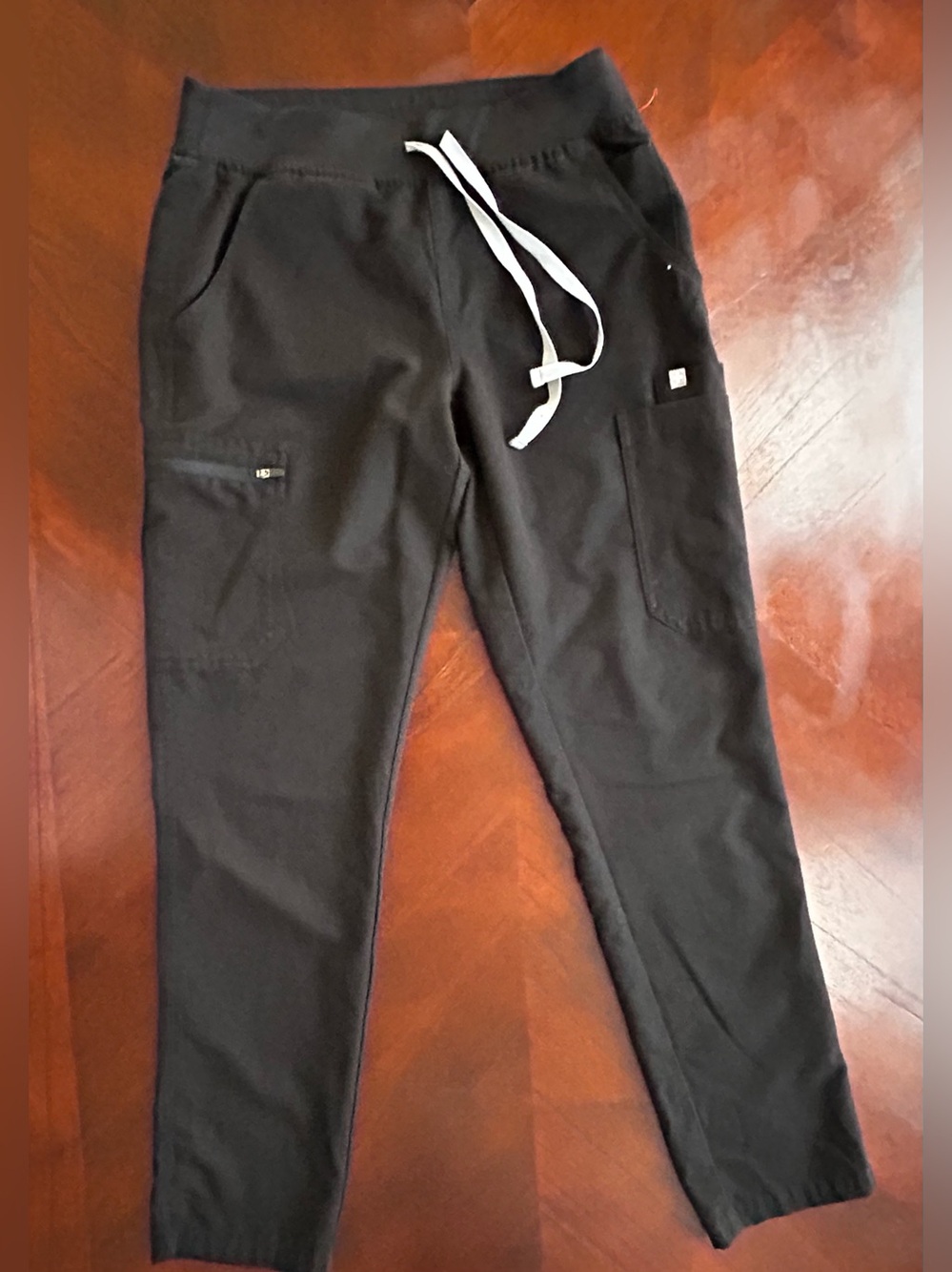 Figs Black Performance Jogger Pants with White Drawstring size S